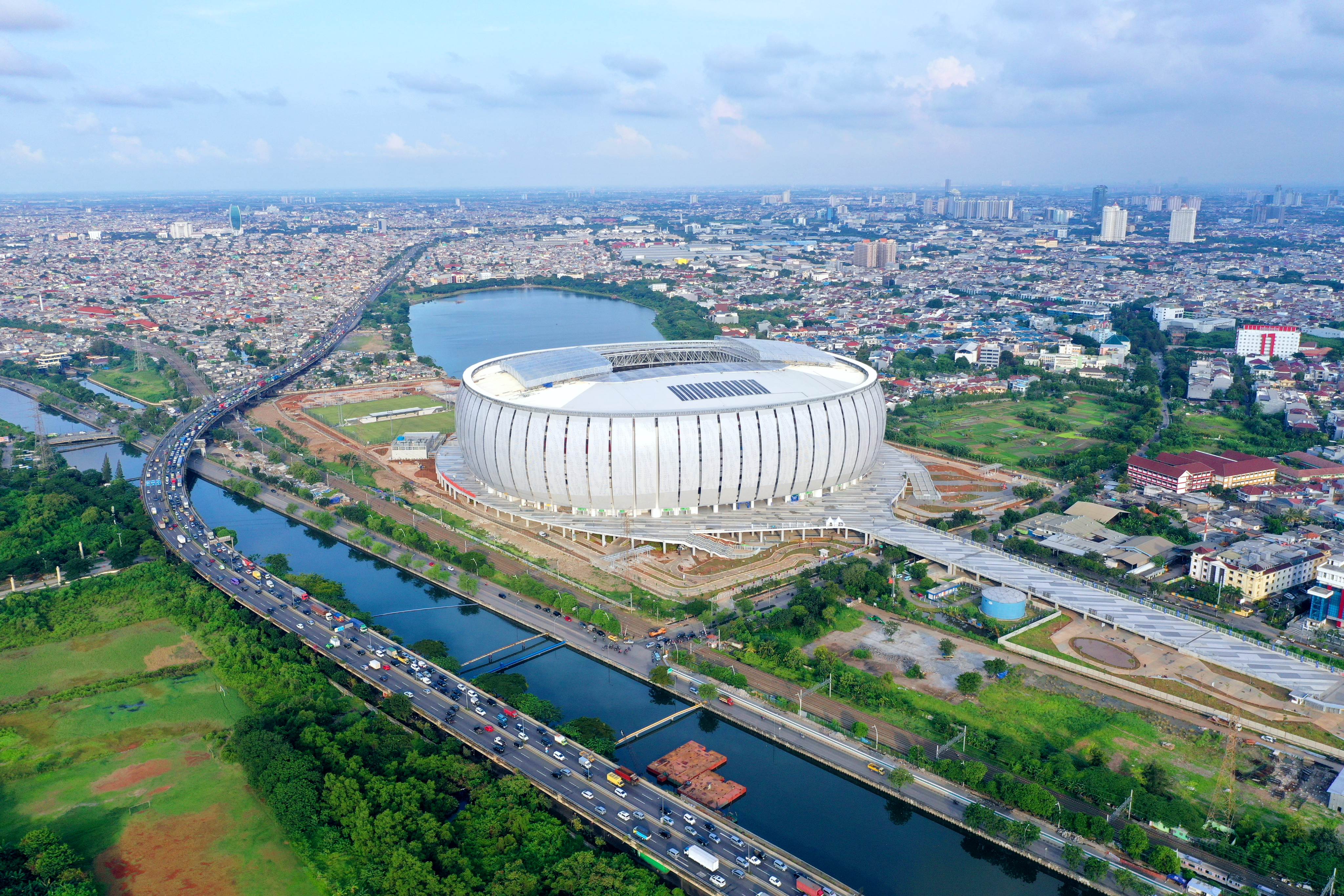 Pembangunan Jakarta Internasional Stadion foto 1